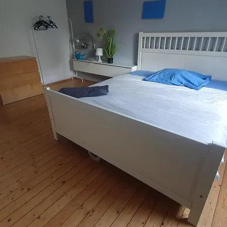 Lägenhet 4 Zentral In